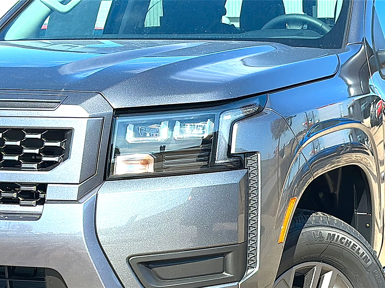 New 2026 Nissan Frontier SV w/ SV Convenience Package image 4