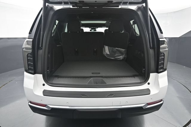 New 2026 Chevrolet Suburban LT w/ Comfort Package AWD/4WD image 13