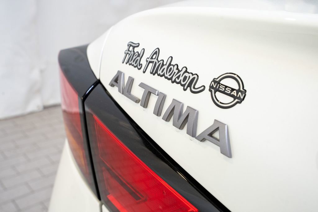 New 2025 Nissan Altima 2.5 SR image 7