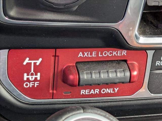 Used 2024 Jeep Gladiator Mojave image 16