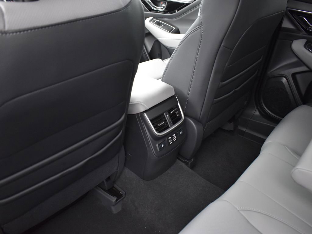 New 2025 Subaru Outback Limited image 23