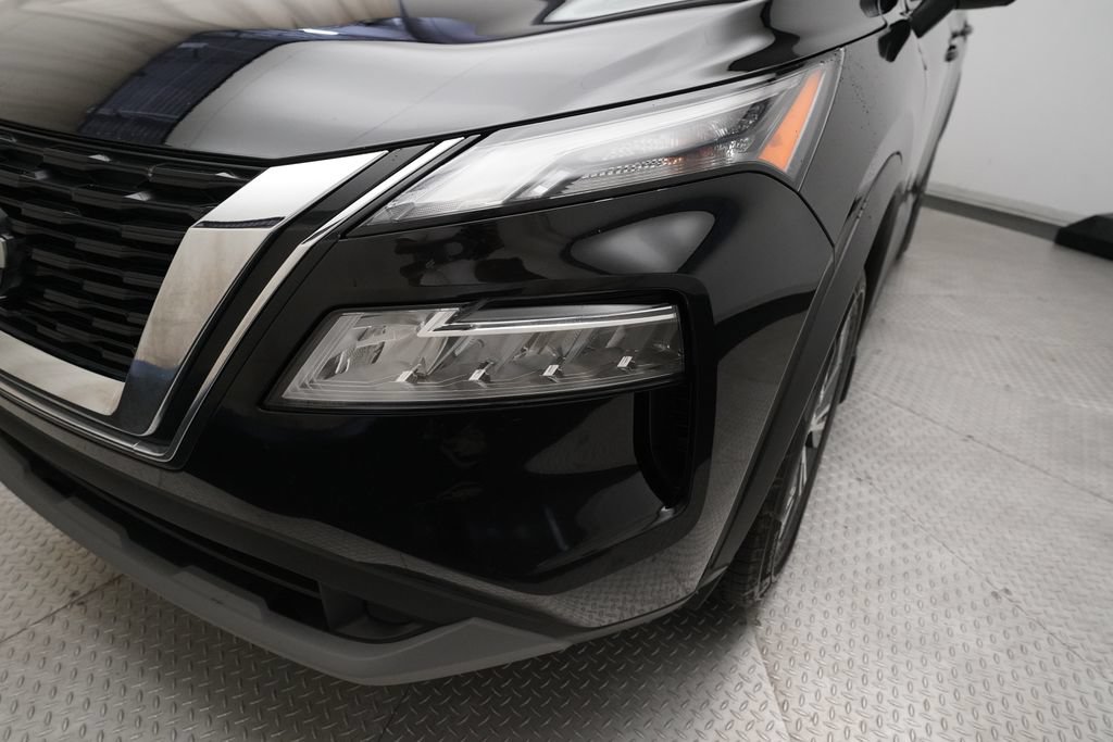 Used 2021 Nissan Rogue SV AWD/4WD image 22