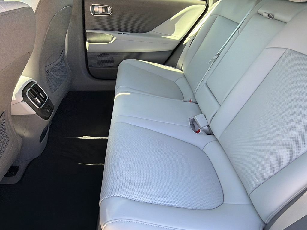 New 2025 Hyundai Ioniq 6 SEL RWD image 14
