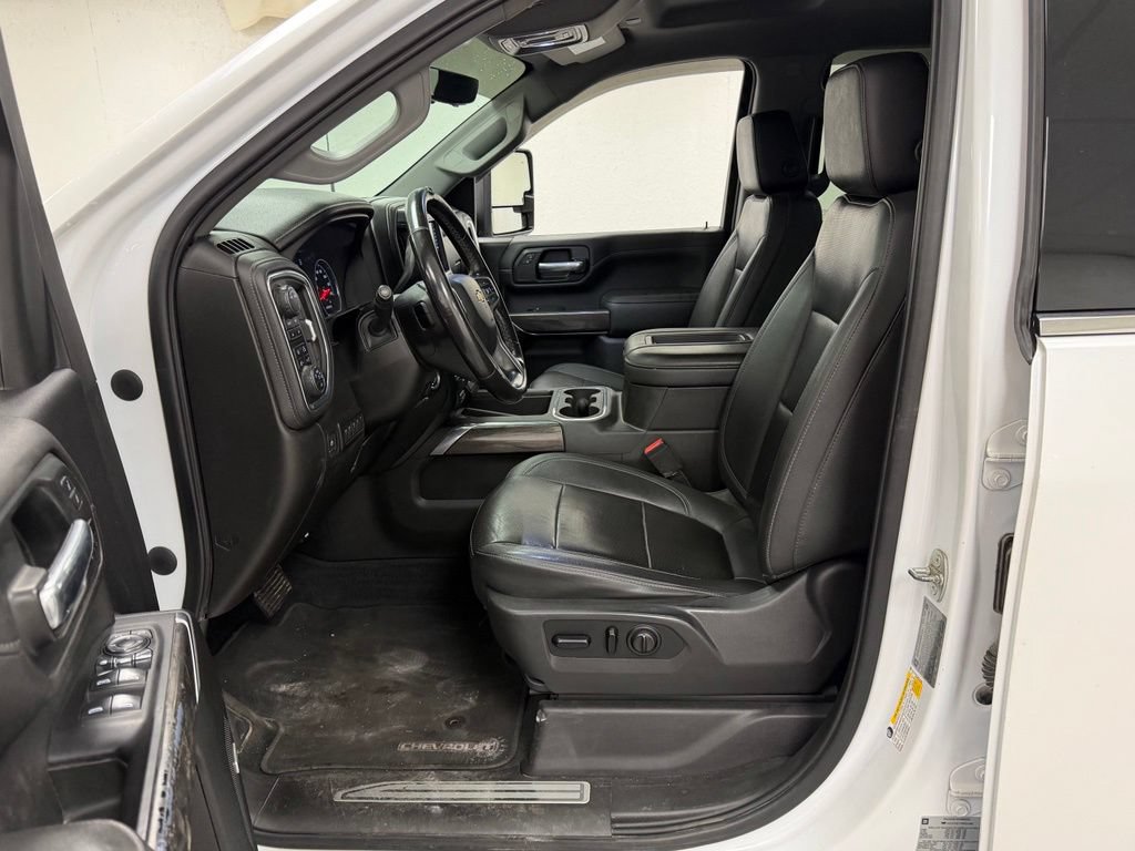 Used 2021 Chevrolet Silverado 3500 LTZ w/ LTZ Premium Package AWD/4WD image 18