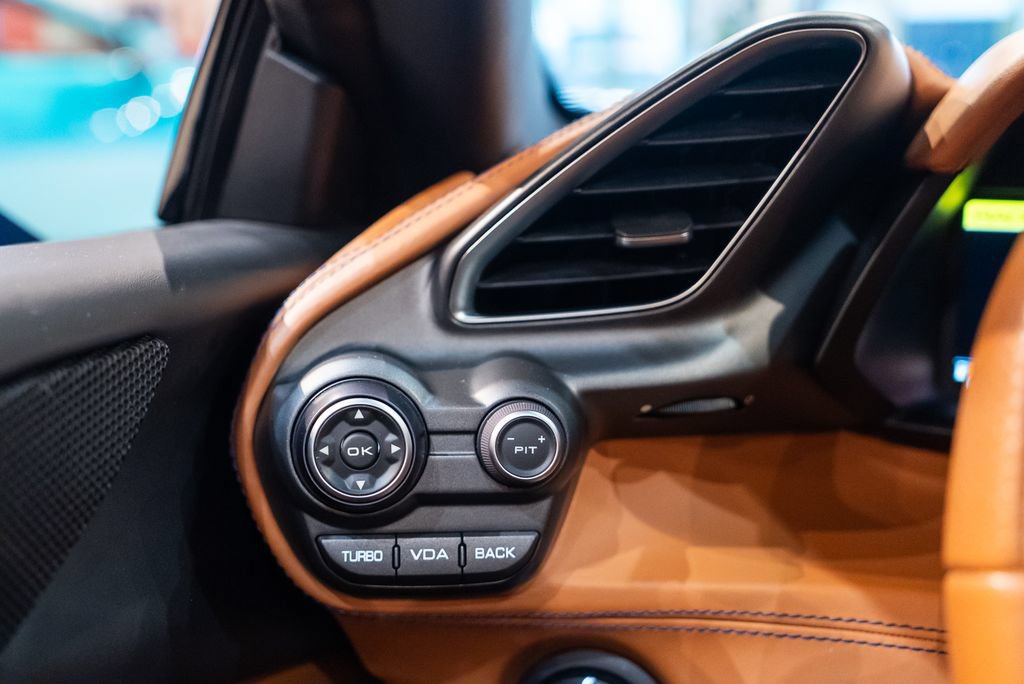Used 2018 Ferrari 488 Spider RWD image 34