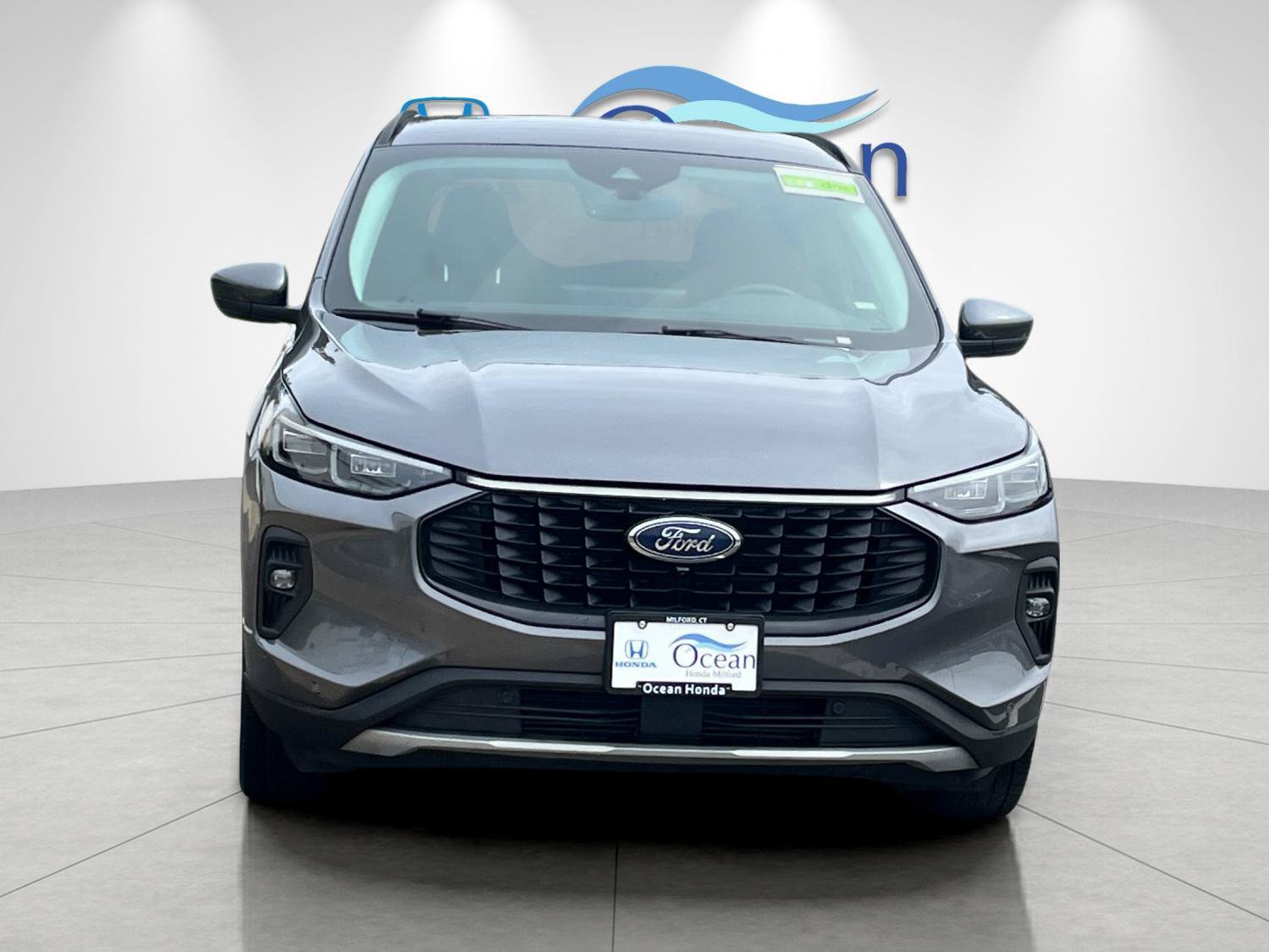 Used 2024 Ford Escape Platinum AWD/4WD image 8
