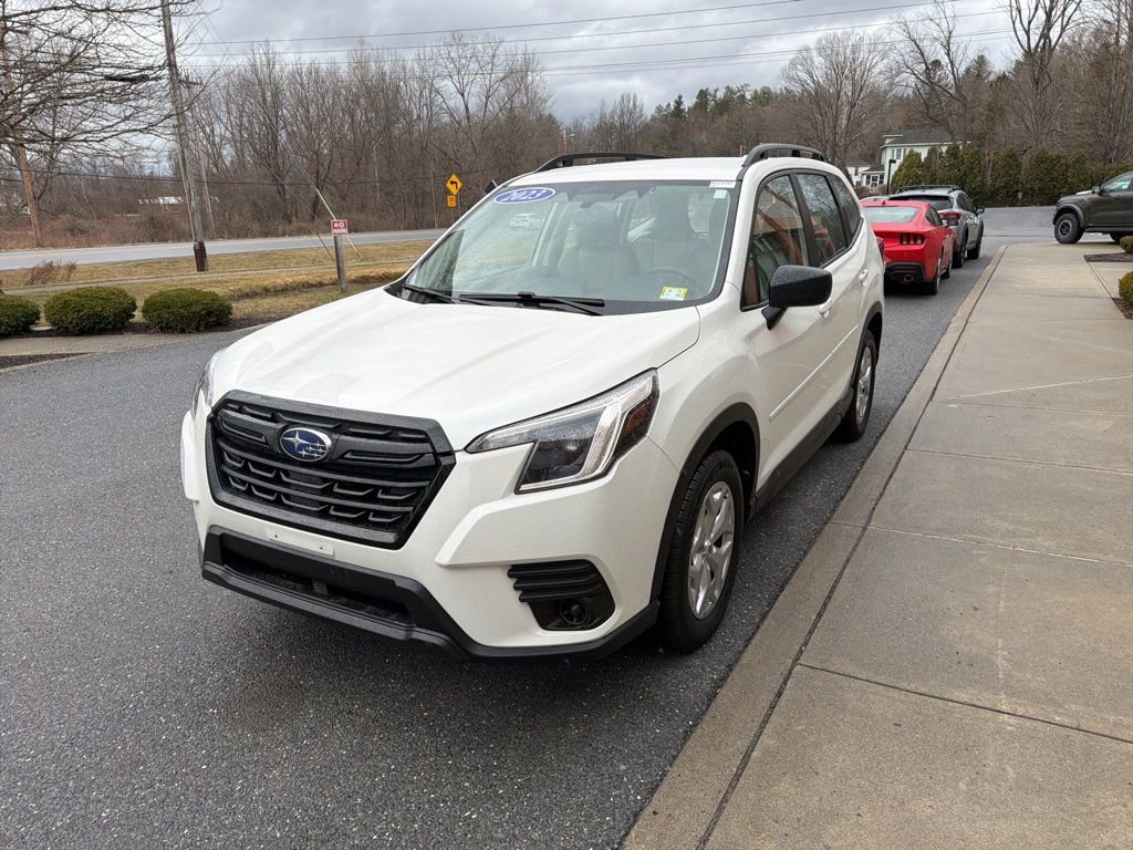 Used 2023 Subaru Forester image 3