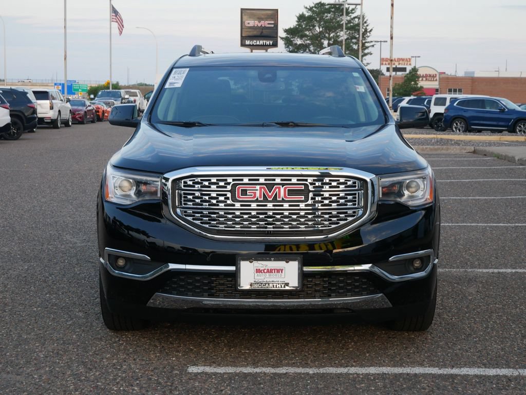Used 2018 GMC Acadia Denali AWD/4WD image 4