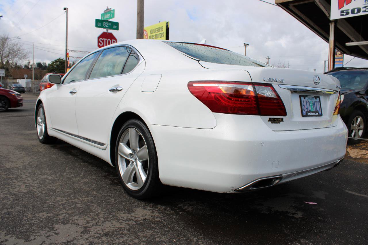 Used 2010 Lexus LS 460 L image 4