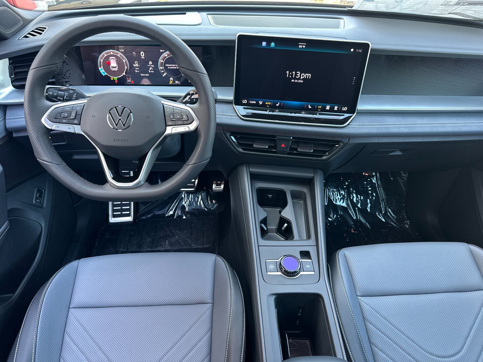 New 2026 Volkswagen Tiguan SE R-Line FWD image 13