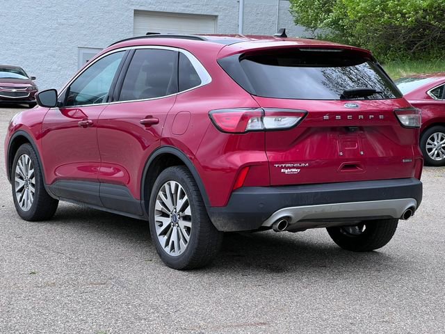 Used 2022 Ford Escape Titanium AWD/4WD image 11
