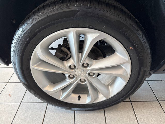 Used 2021 Buick Encore GX Preferred w/ Cold Weather Comfort Package image 10