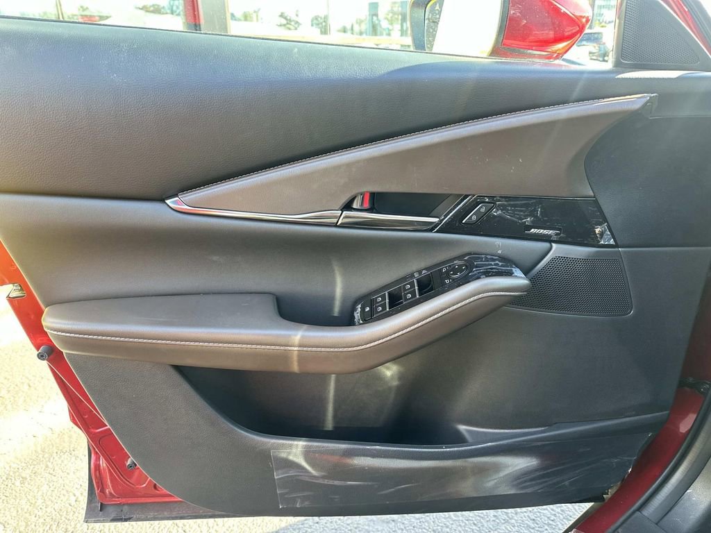 Certified 2025 MAZDA CX-30 AWD 2.5 S w/ Premium Package image 21