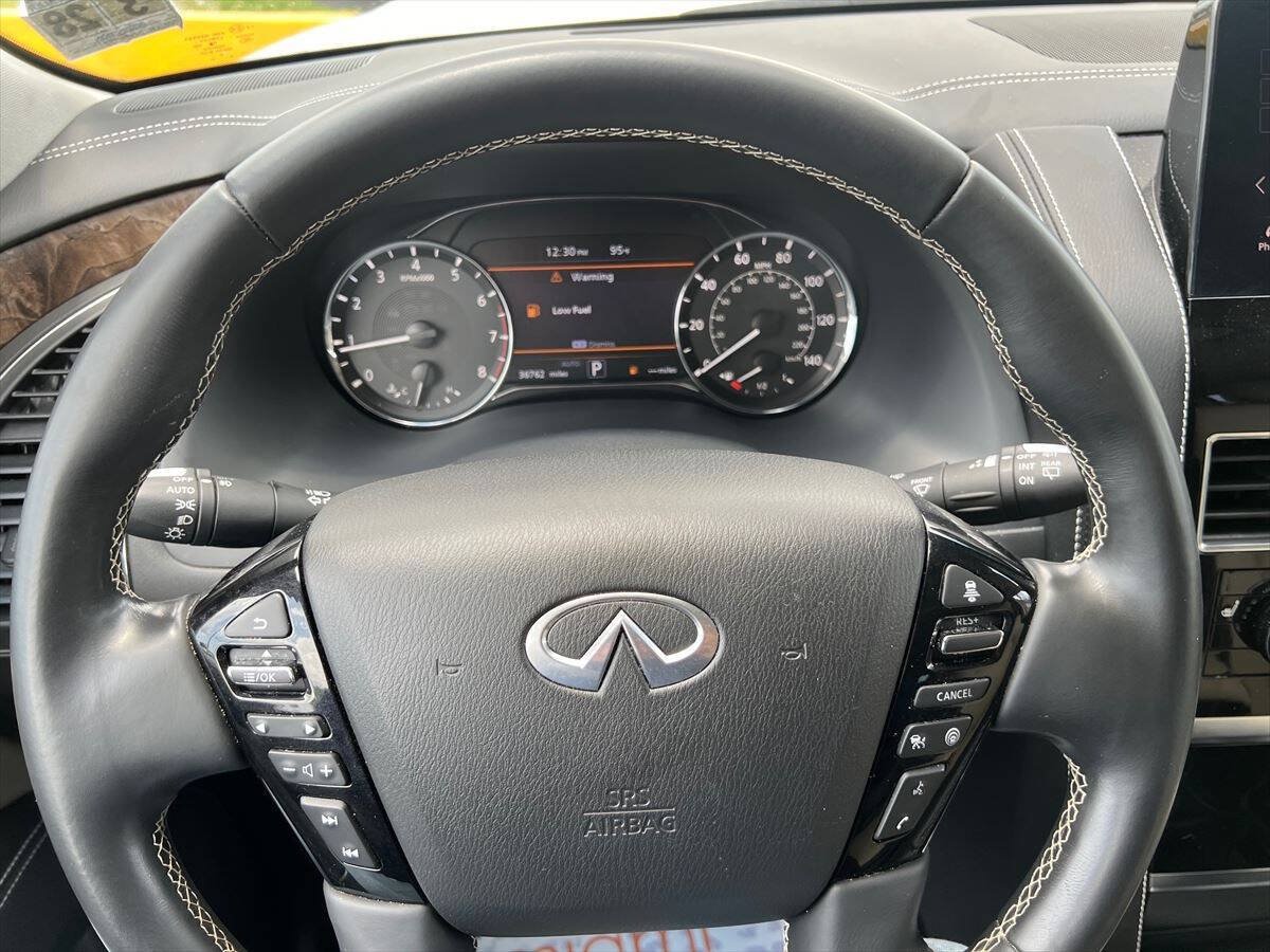 Used 2023 INFINITI QX80 Premium Select w/ All-Season Package AWD/4WD image 14