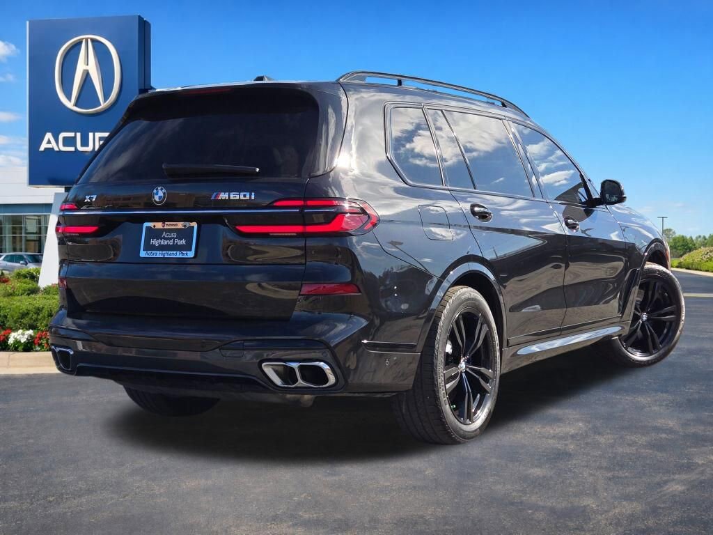 Used 2024 BMW X7 M60i w/ Executive Package image 25