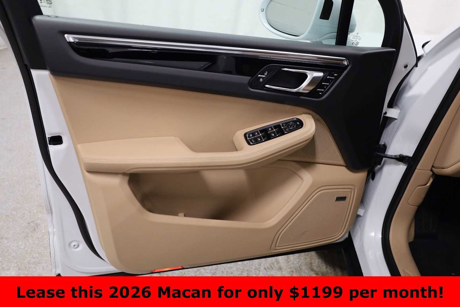 Certified 2026 Porsche Macan image 16