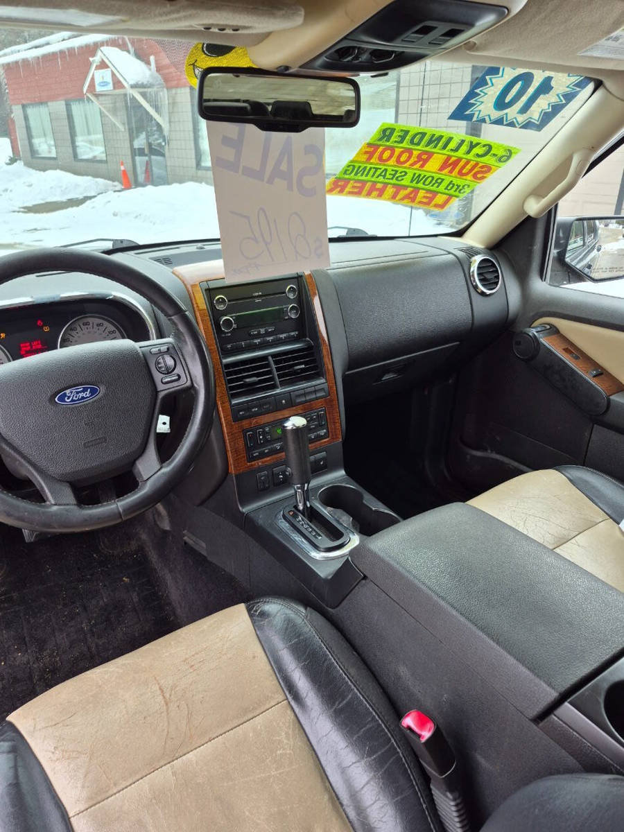 Used 2010 Ford Explorer Eddie Bauer RWD image 9