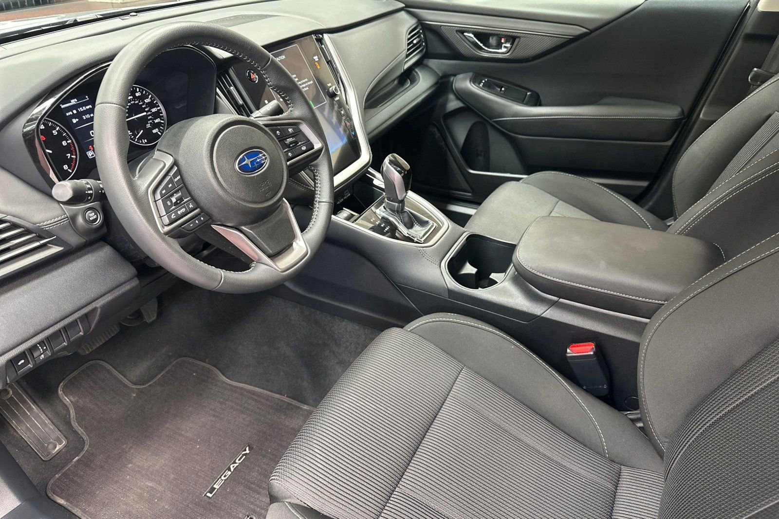 Used 2025 Subaru Legacy Premium AWD/4WD image 13