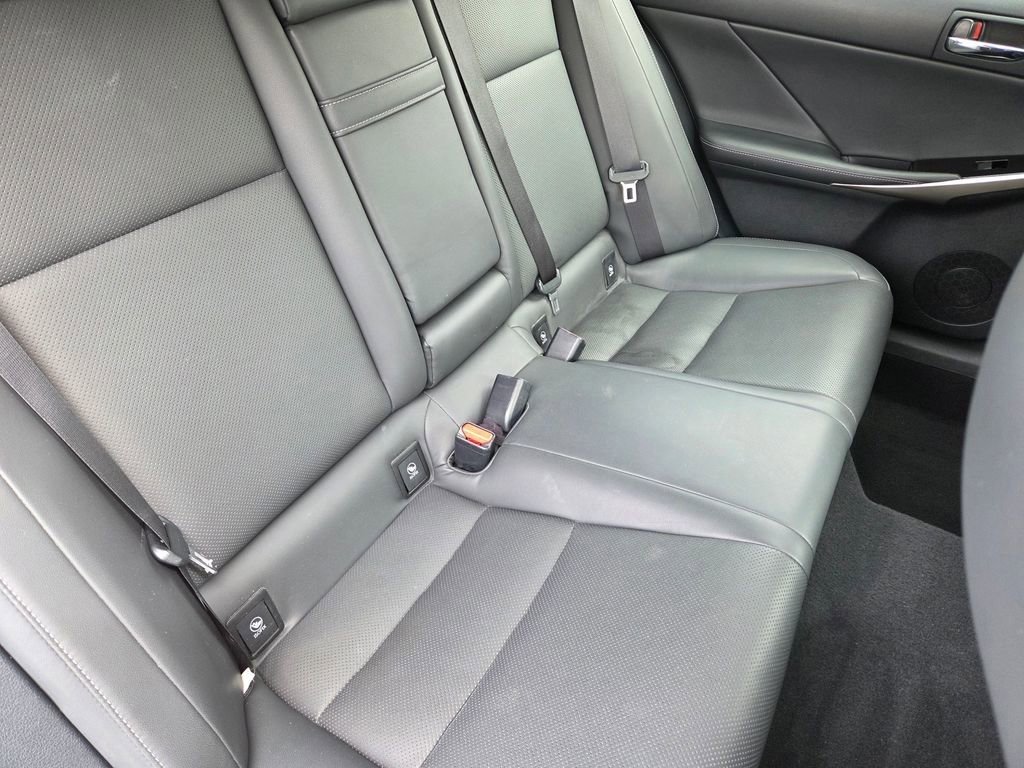 Used 2015 Lexus IS 250 AWD w/ Navigation System Package image 5