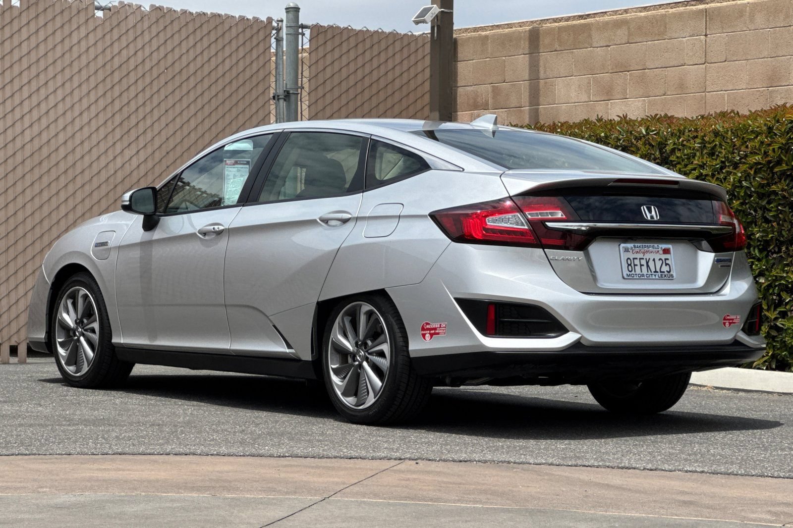 Used 2018 Honda Clarity Touring image 6