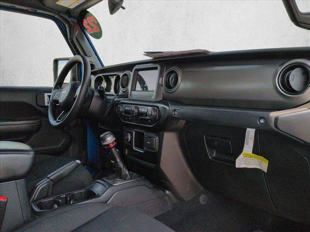 Used 2022 Jeep Gladiator Sport AWD/4WD image 20
