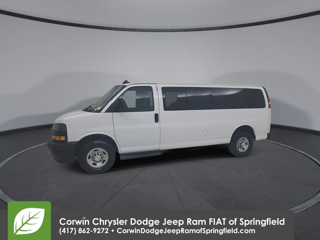 Used 2023 Chevrolet Express 3500 LS RWD image 8