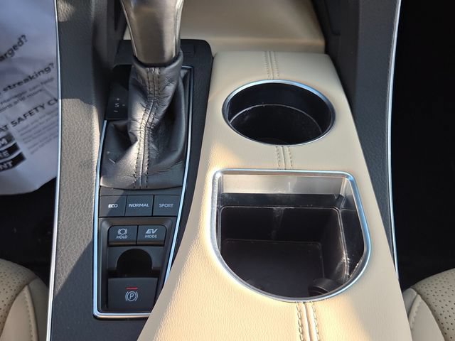 Used 2020 Toyota Avalon Limited w/ Advanced Safety Package FWD image 18