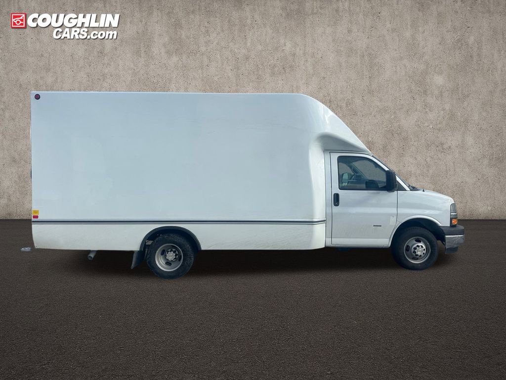 New 2025 Chevrolet Express 3500 w/ Power Convenience Package