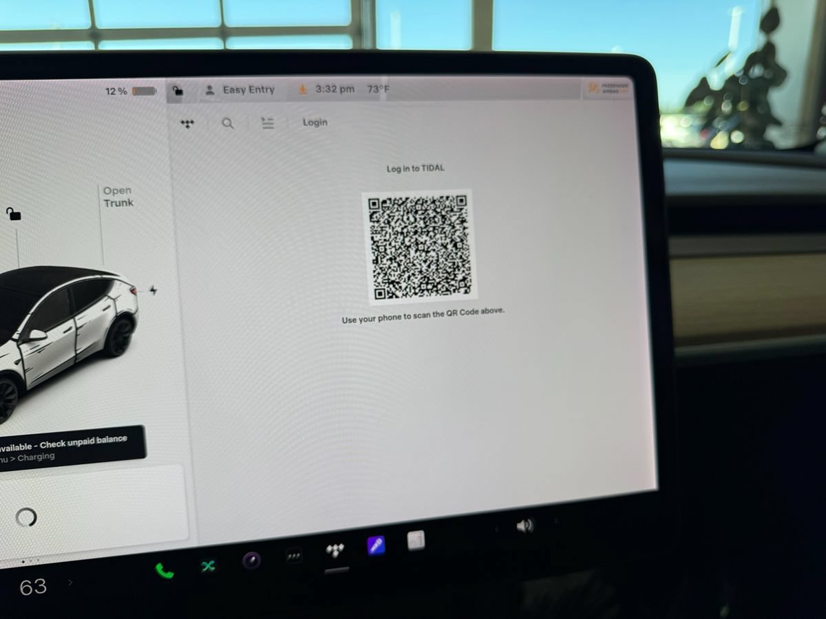 Used 2021 Tesla Model Y Long Range AWD/4WD image 56