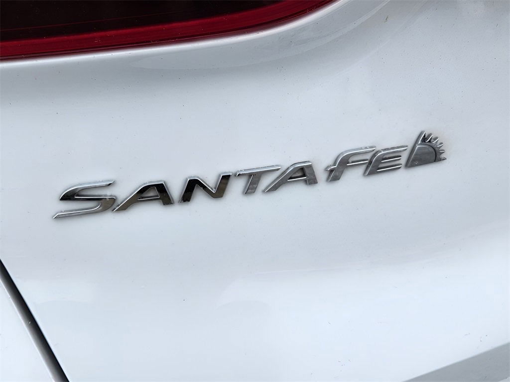 Certified 2022 Hyundai Santa Fe SEL image 11