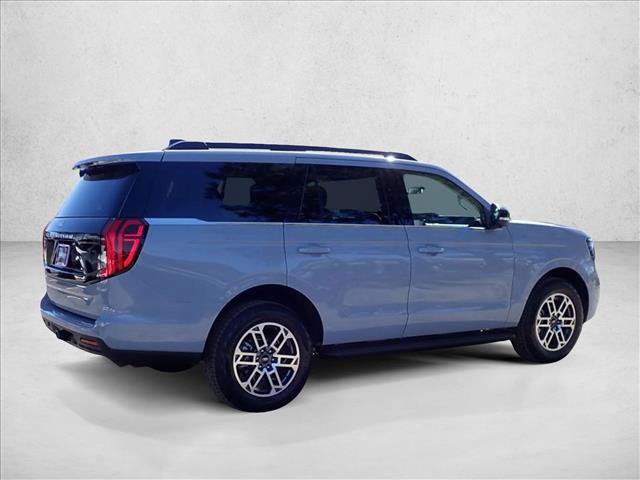 New 2026 Ford Expedition Active image 4