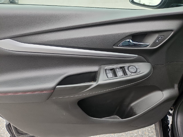 Used 2023 Chevrolet Bolt EUV LT w/ Convenience Package FWD image 12