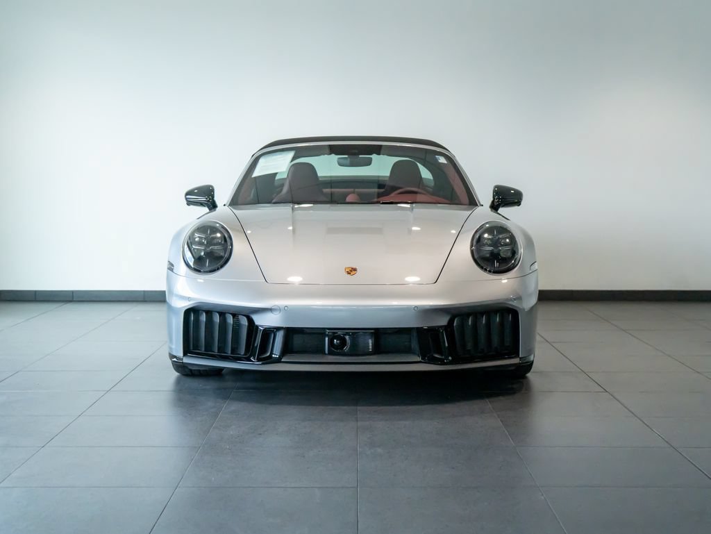 Certified 2026 Porsche 911 Targa 4 GTS AWD/4WD image 10