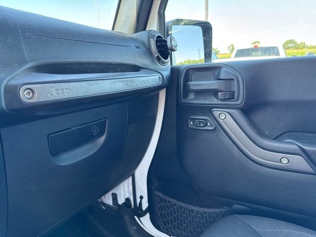 Used 2016 Jeep Wrangler Unlimited Sport w/ Quick Order Package 23S AWD/4WD image 26