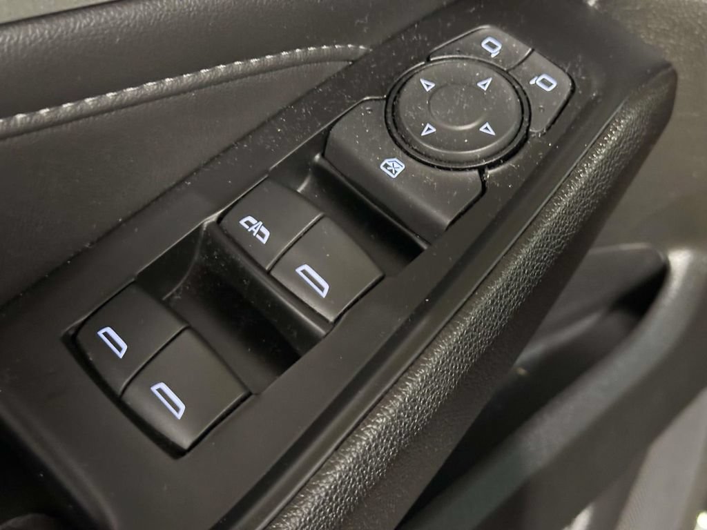 Certified 2023 Chevrolet Traverse LT AWD/4WD image 19