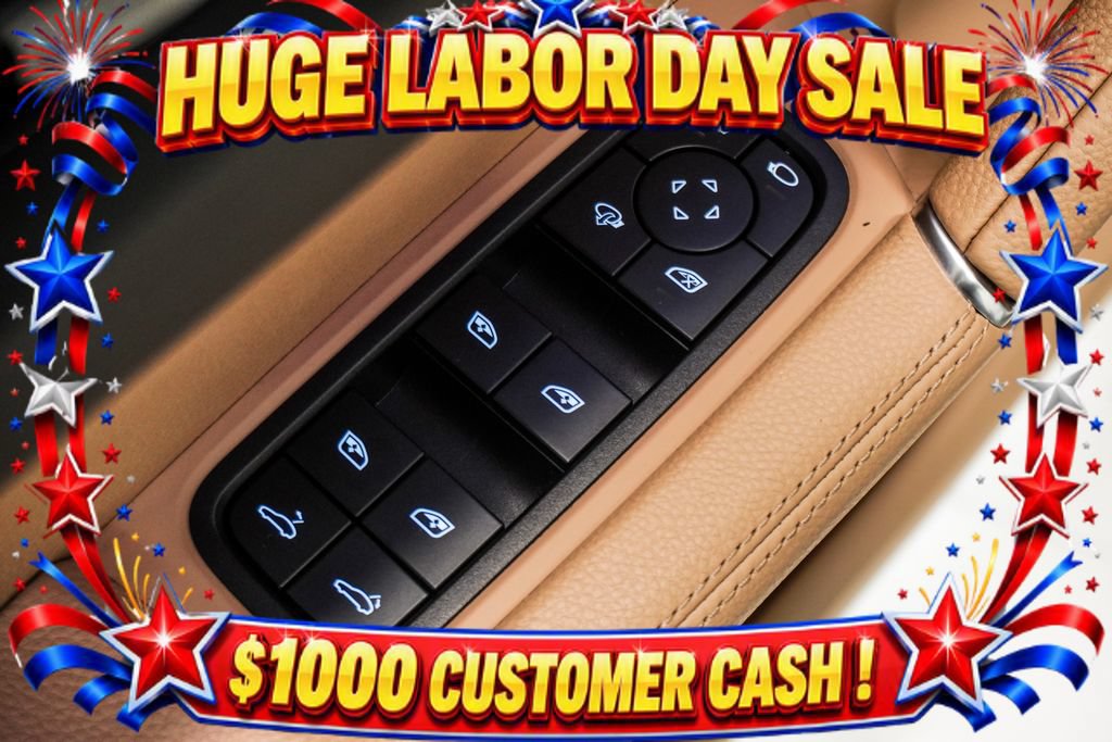 Used 2023 Porsche Cayenne AWD/4WD image 25
