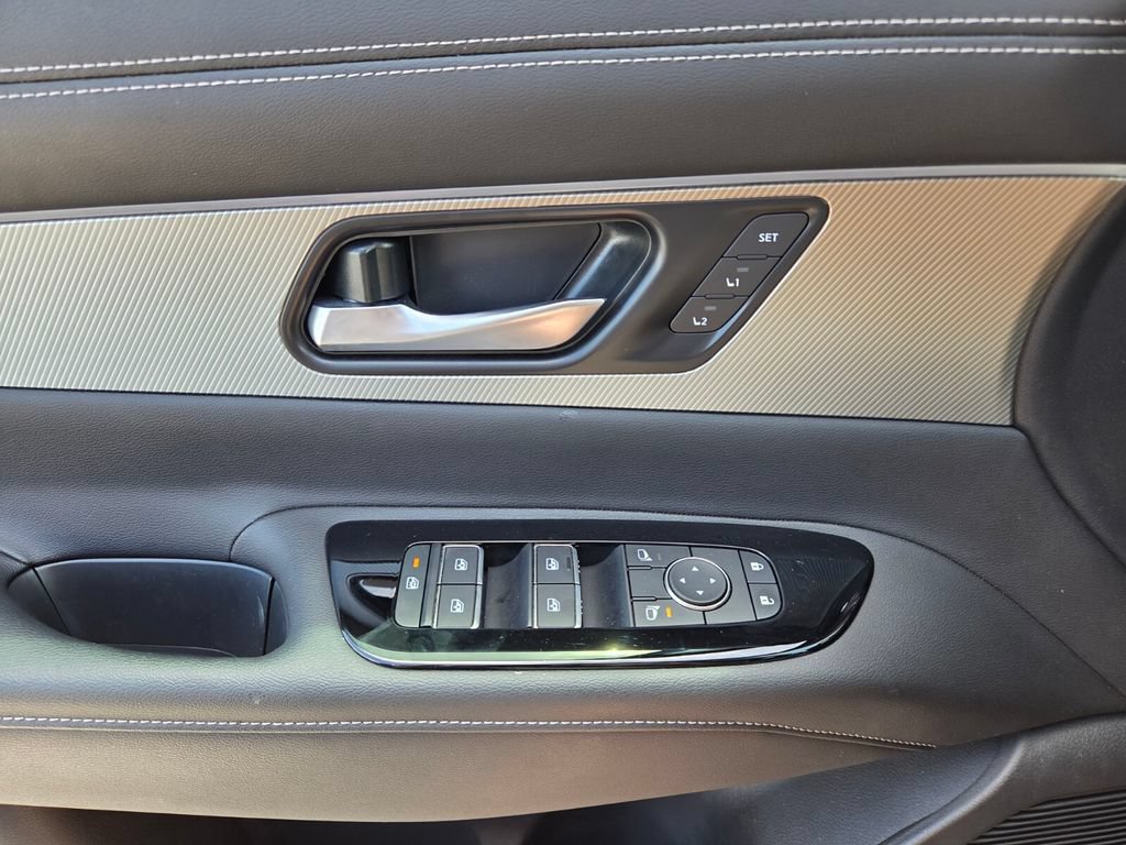 Used 2025 Nissan Murano SL AWD/4WD image 23