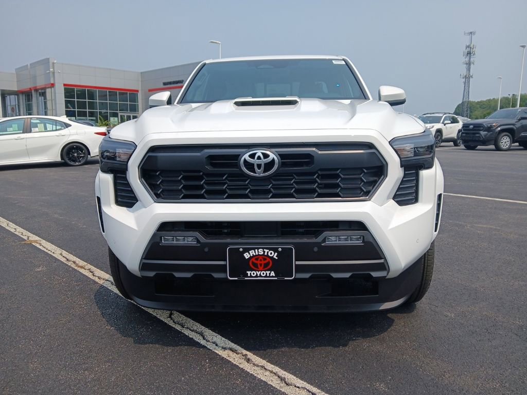 New 2025 Toyota Tacoma TRD Sport image 14