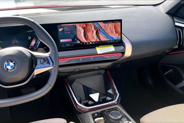 Used 2025 BMW X3 xDrive30i w/ Premium Package image 6