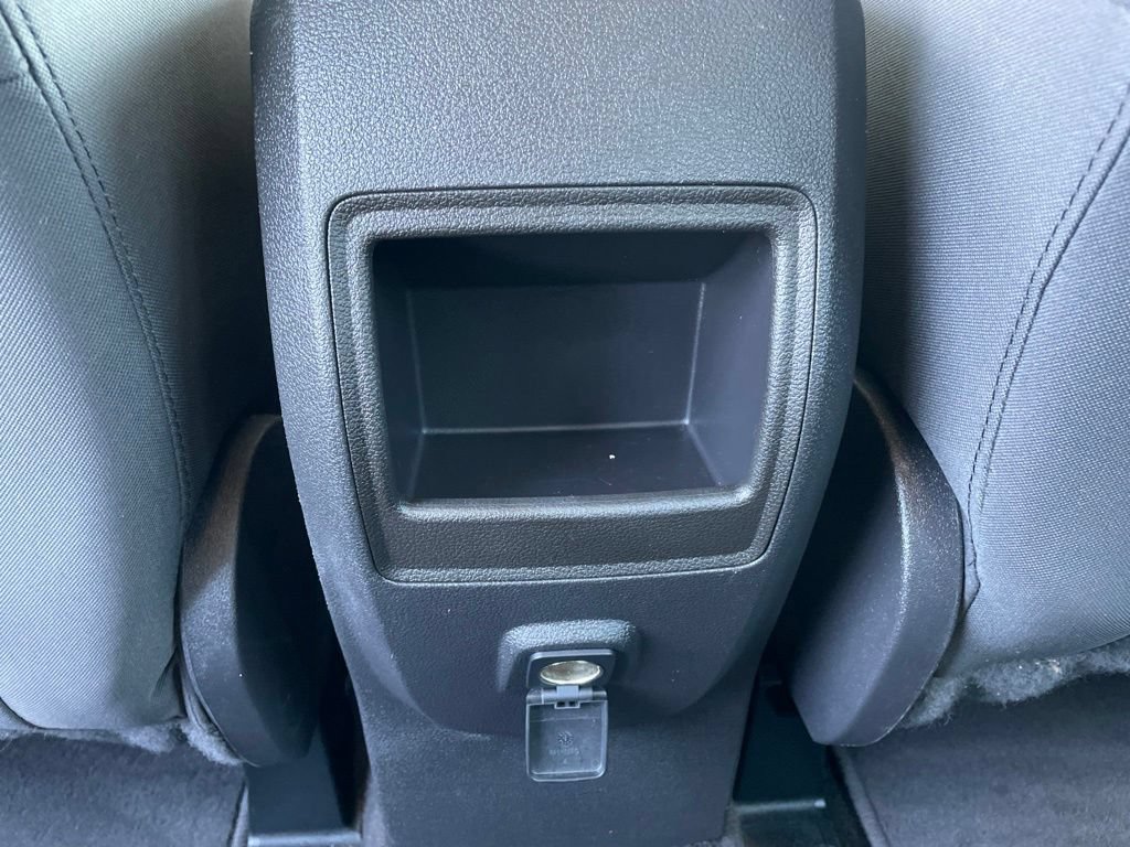 Used 2017 Ford Escape S FWD image 27
