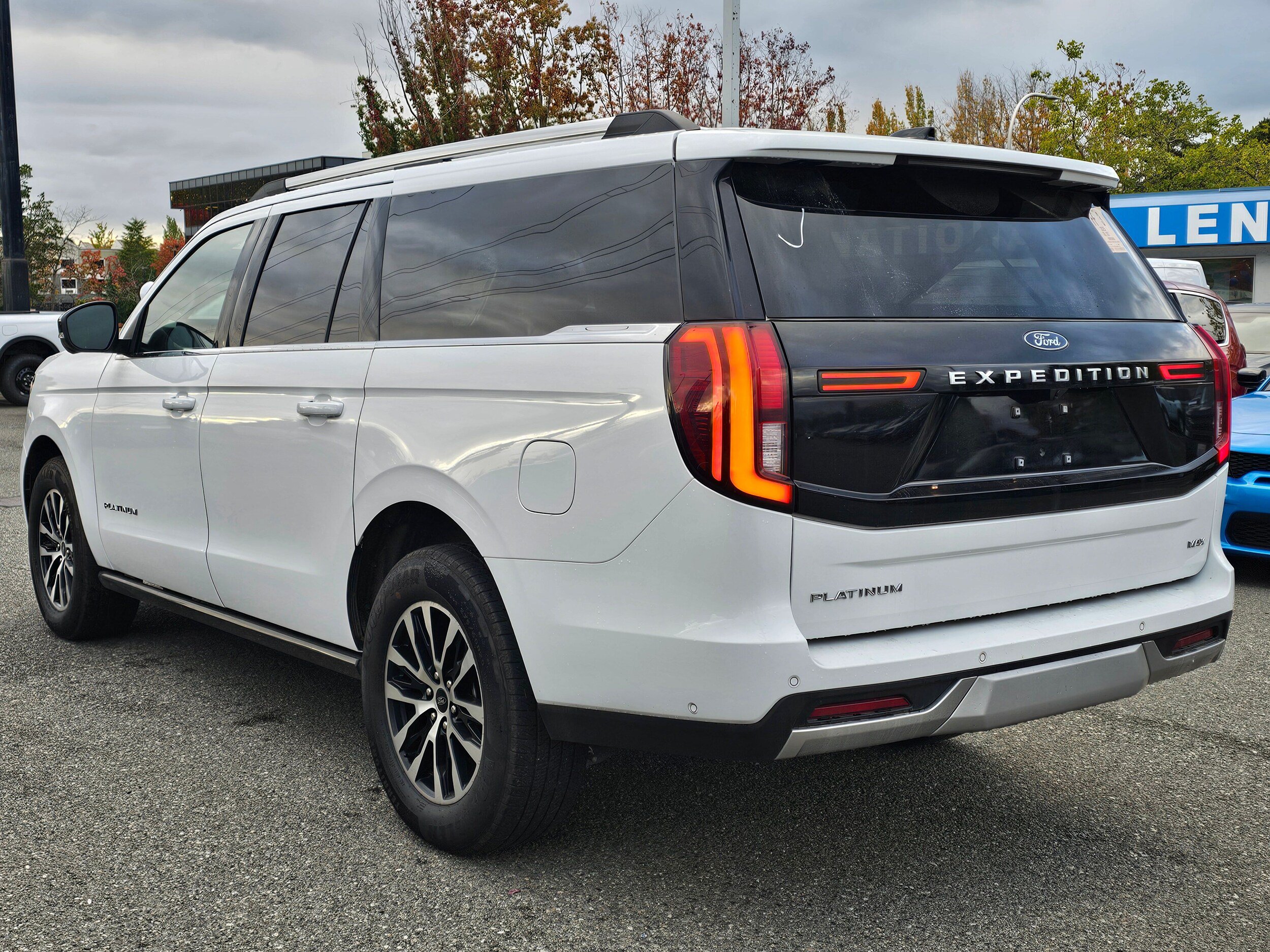 Certified 2025 Ford Expedition Max Platinum AWD/4WD image 7