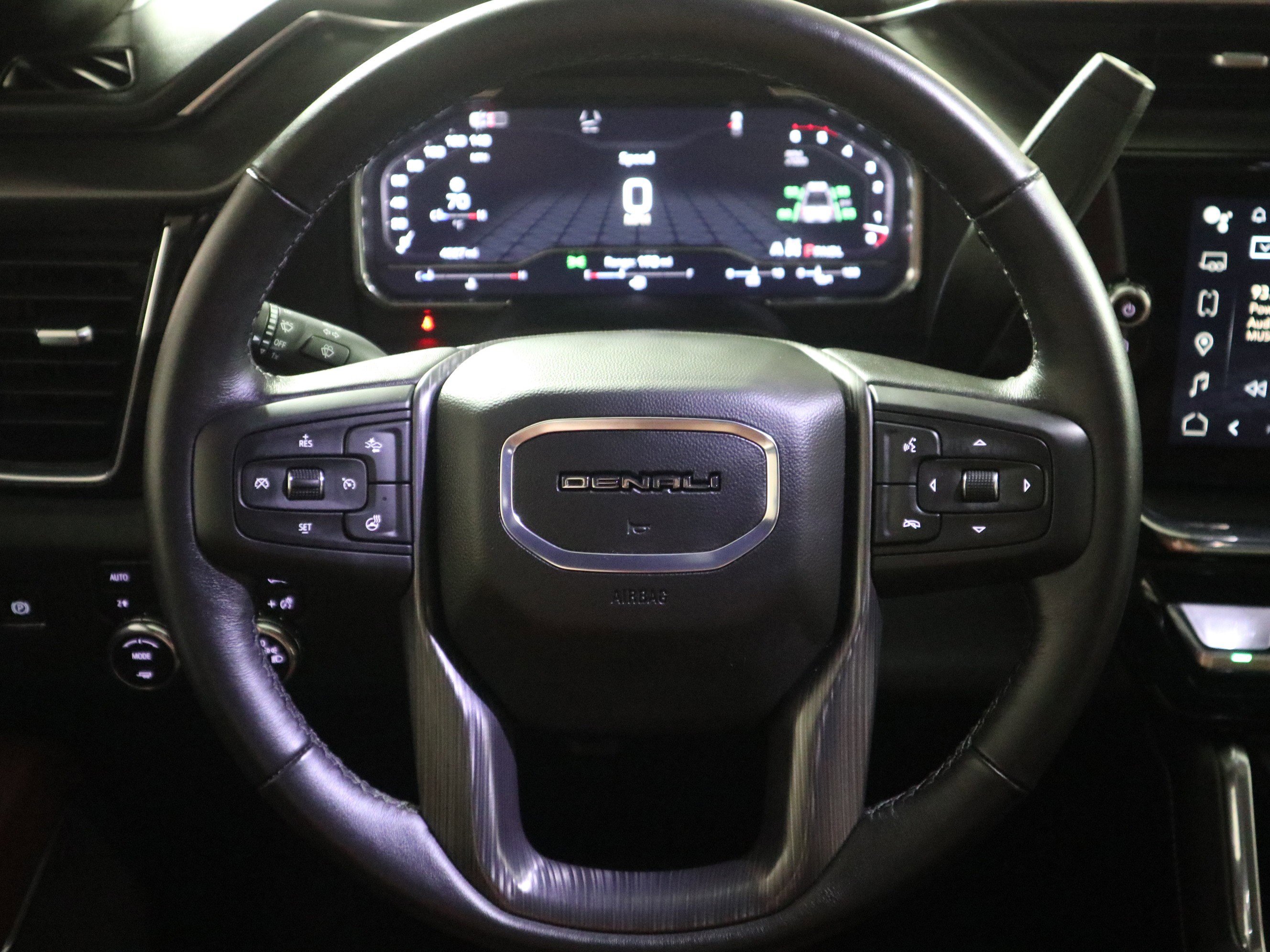 Used 2025 GMC Sierra 2500 Denali Ultimate image 17