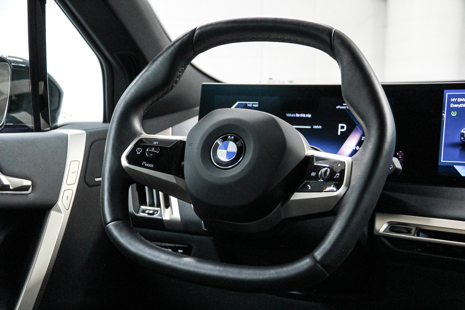 Used 2026 BMW iX xDrive60 AWD/4WD image 16
