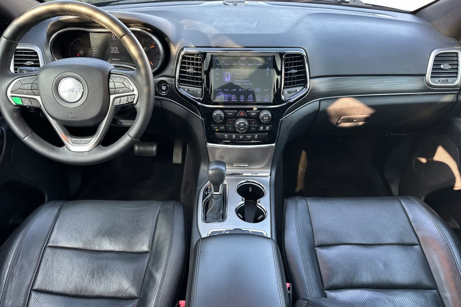 Used 2019 Jeep Grand Cherokee Limited w/ Luxury Group II image 3