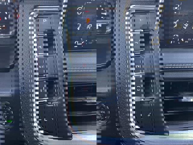 Used 2022 GMC Yukon AT4 image 20