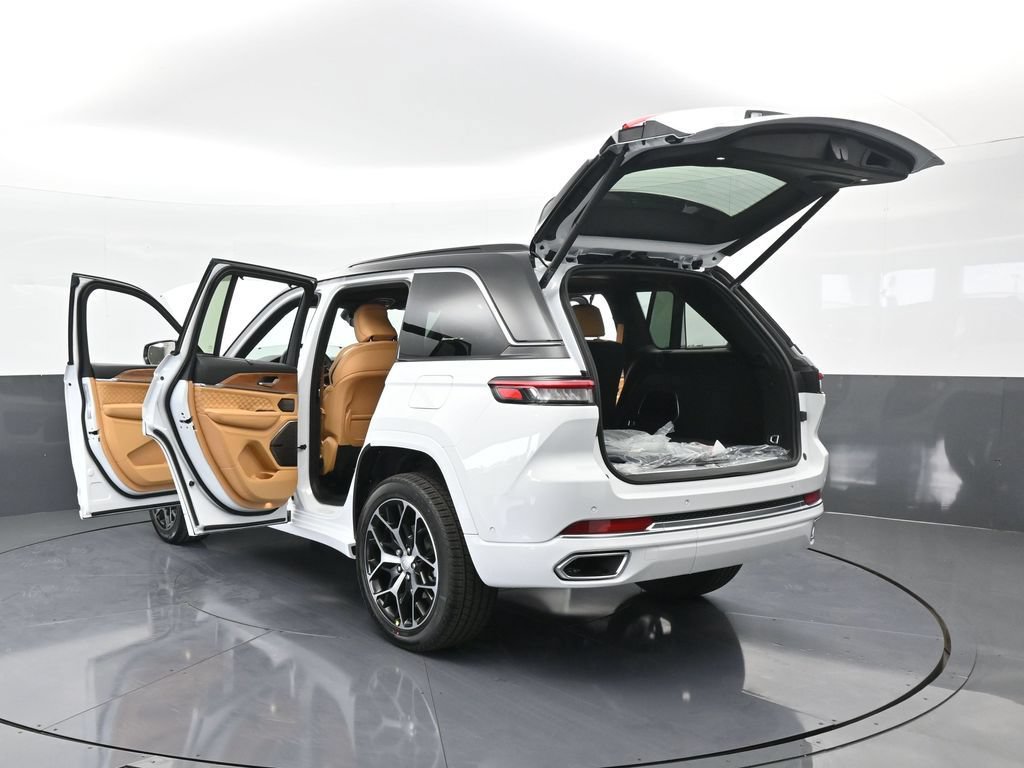 New 2025 Jeep Grand Cherokee Summit AWD/4WD image 81