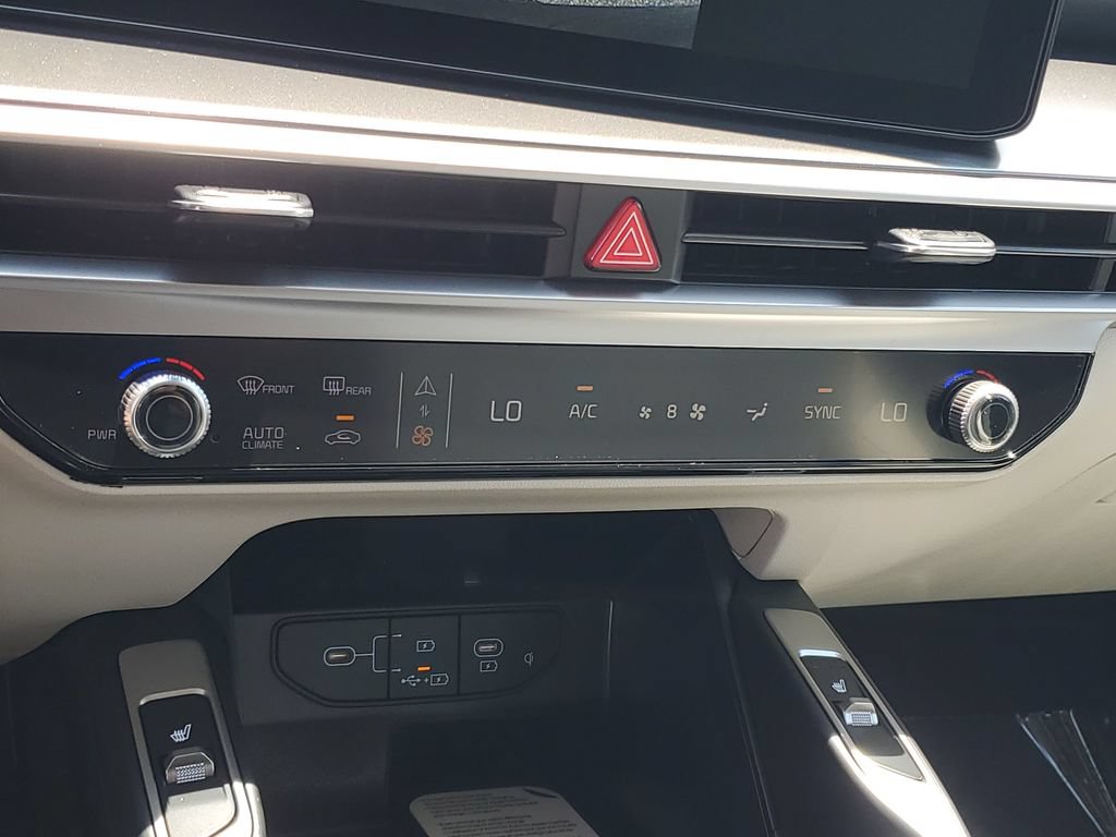New 2026 Kia Sorento S AWD/4WD image 17