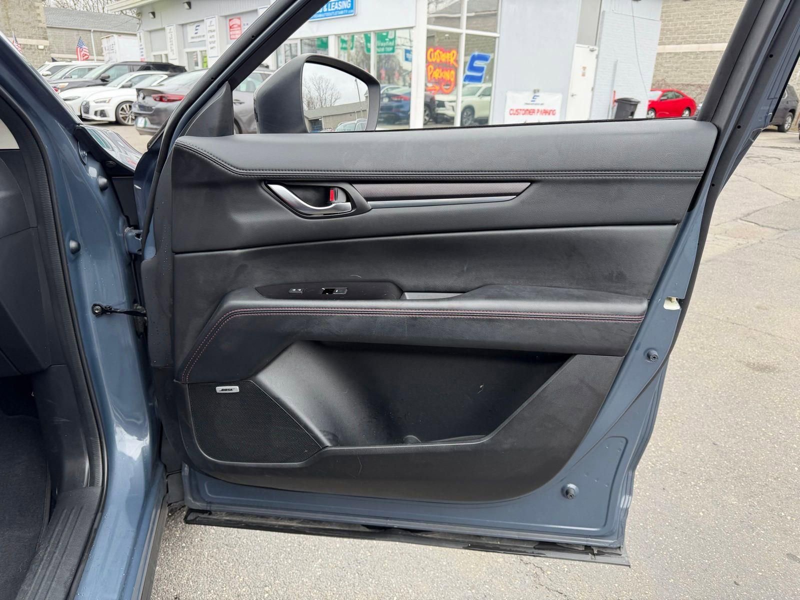 Used 2024 MAZDA CX-5 Carbon Edition image 12