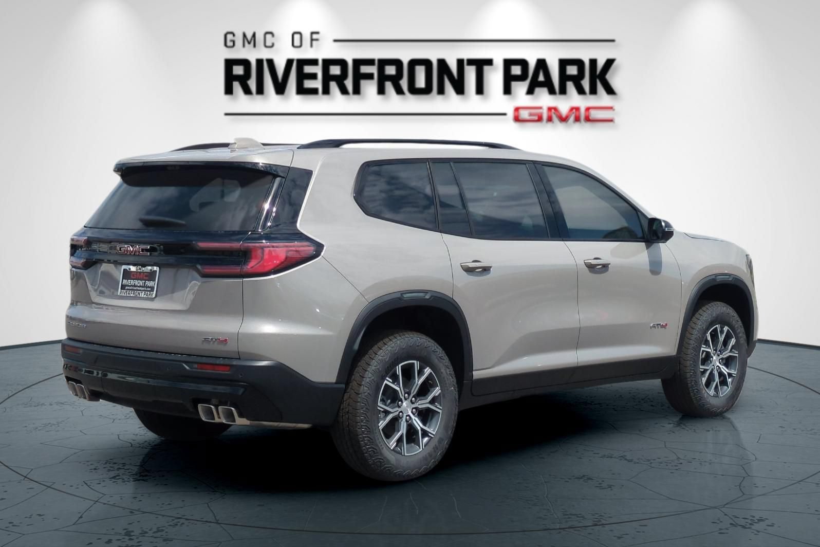 New 2026 GMC Acadia Denali w/ Super Cruise Package AWD/4WD image 3