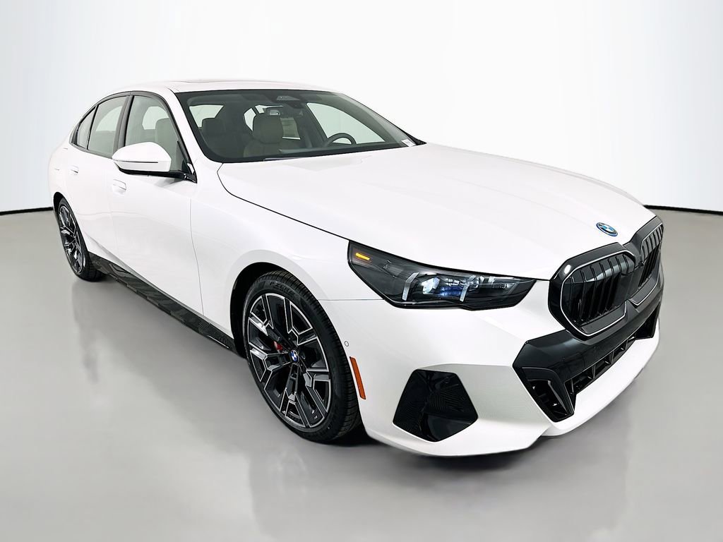 New 2026 BMW i5 eDrive40 w/ M Sport Package image 3